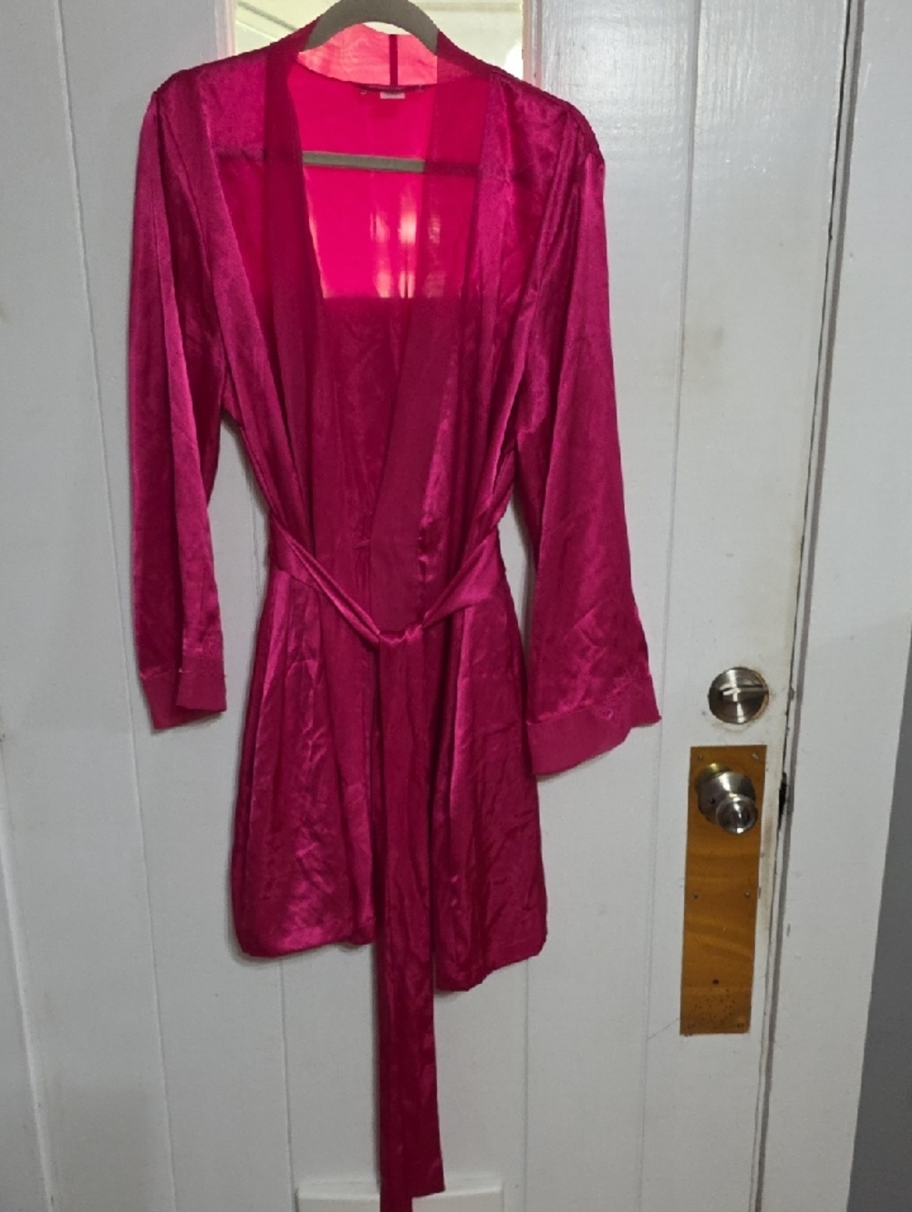 Morgan Taylor Intimates Women's Robe Fuschia Satiny Sheer Trim Belted Pockets XL